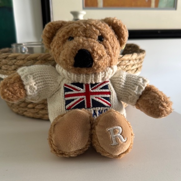Union Jack Sweater Teddy Bear Aurora for Ripley - Picture 1 of 6